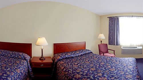 Econo Lodge Λαβάλ Εξωτερικό φωτογραφία